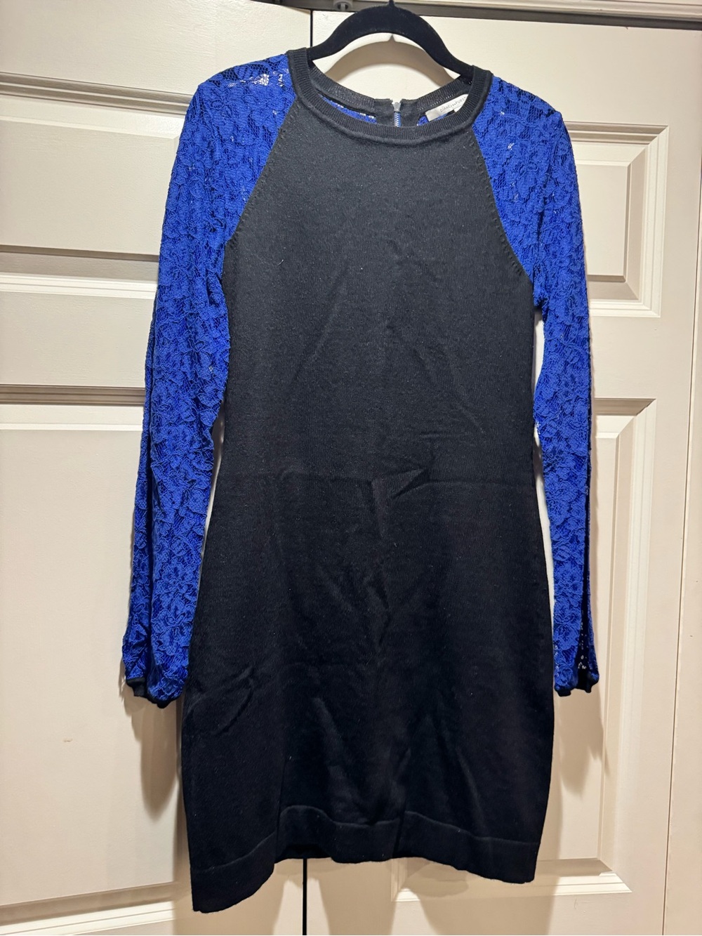 Wool/Spandex lace, Diane Von Furstenberg size medium blue black longdres